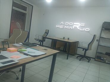 qrafik dizayner vakansiya 2020: SMM menecer tələb olunur, Natamam iş günü, 18-29 yaş, Təcrübəsiz