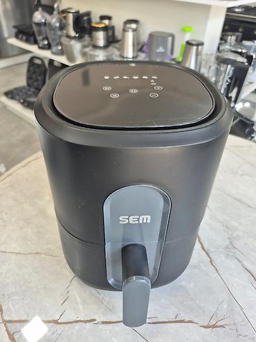SEM air fryer - Rəng: qara/boz - Səthdə sensor toxunuşlu idarəetmə