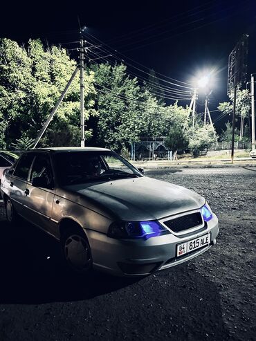 купить багажник на крышу авто в бишкеке: Daewoo Nexia: 2008 г., 1.5 л, Механика, Бензин, Седан