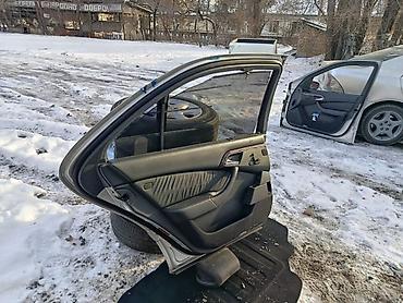 Двери и комплектующие: Дверь Передняя правая Mercedes-Benz — 9