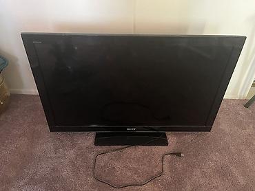 Sony KDL-40BX450 — 40" ЖК-телевизор серии BRAVIA. Основные
