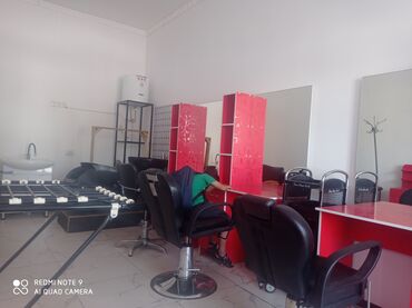 аренда зала для семинара бишкек в Кыргызстан | Посуточная аренда квартир: Сдаю парихмахерскую старый толчок, все есть