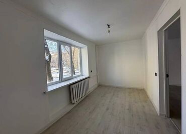 Продажа квартир: 2 комнаты, 40 м², Хрущевка, 1 этаж