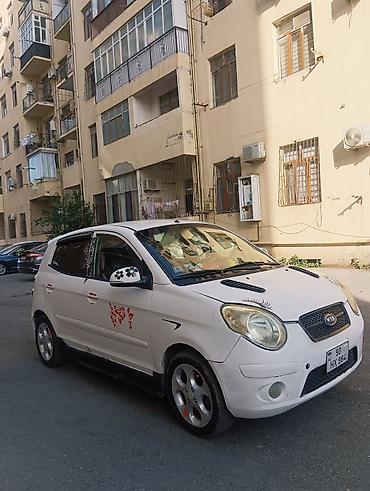 Kia Picanto, ağ rəng, hetçbek gövdə. Xüsusiyyətlər: - Kompakt şəhər lalafo.az -da Kia Picanto, ağ rəng, hetçbek gövdə. Xüsusiyyətlər: - Kompakt şəhər
