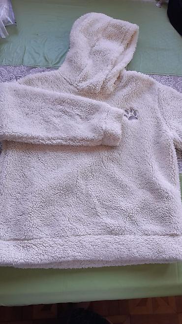 Məhsul: Qalın, tüklü flis kapüşonlu sviter - Material: Yumşaq, tüklü lalafo.az -da Məhsul: Qalın, tüklü flis kapüşonlu sviter - Material: Yumşaq, tüklü