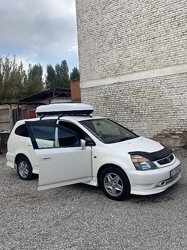 2107 2010: Honda Stream: 2002 г., 2 л, Минивэн — 3