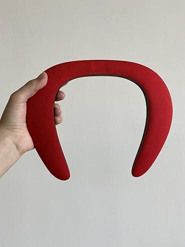 apple studio: Портативная шейная колонка (накладные «на шею» Bluetooth‑наушники) - — 2