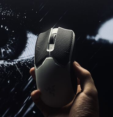 Компьютерные мышки: Продам Razer Viper V2 Pro 💵 Цена: 8500 сом. 📦 Состояние: новый. 🌪️