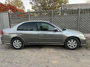 fh 500: Honda Civic: 2005 г., 1.3 л, Автомат, Бензин, Седан — 3