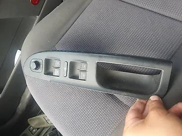 golf 6 instrument tabla: PREKIDACI PROZORA VW PASAT B6 | konzola sa prekidacima vw pasat b6 — 1