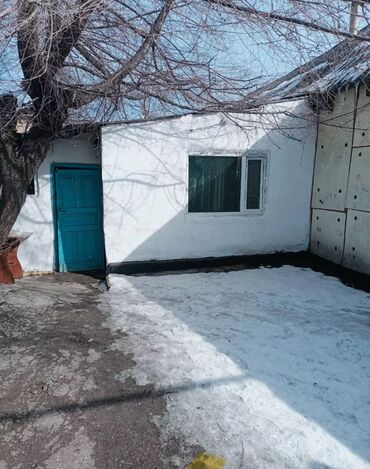 продажа домов город бишкек: 30 м², 1 комната, Старый ремонт