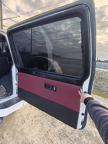 Digər avtomobillər: SUV – 3 qapılı, ağ rəng - Krossover/Geländewagen kuzovu, qısa baza - — 11