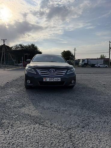 камриге алмашам: Toyota Camry: 2011 г., 2.5 л, Автомат, Бензин, Седан — 3