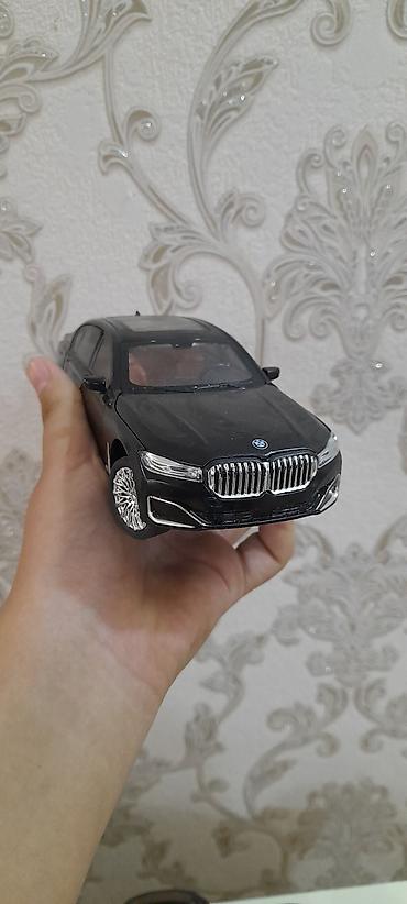 Bmw 1:24 7 seriya modeli lalafo.az -da Bmw 1:24 7 seriya modeli