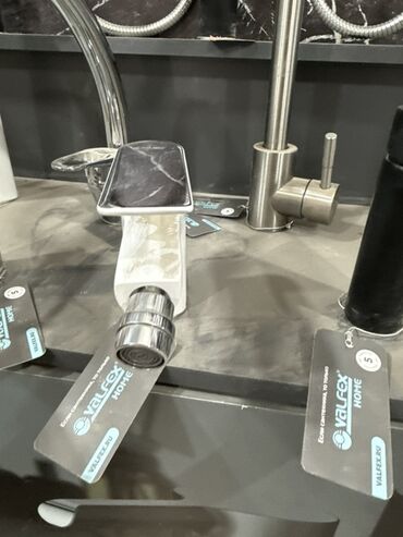 краска оптима: Смеситель для раковины VALFEX Home. - Тип: однорычажный смеситель для