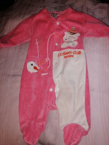 Другие детские вещи: Продаю детские вещи от 0 мес до 6мес. Очень много разных вещей на — 18