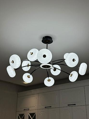 Çılçıraq, 10 və daha çox lampa, Metal