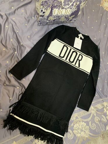 Dior M (38), цвет - Черный, Свободного кроя