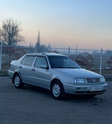 Volkswagen: Volkswagen Vento: 1997 г., 1.8 л, Механика, Бензин, Седан