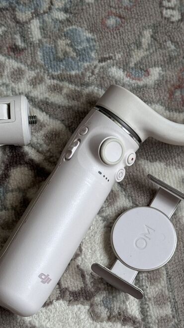 чехлы airpods: Продаю стабилизатор DJI Osmo Mobile 5 💰 Цена: 9,000 сом Состояние