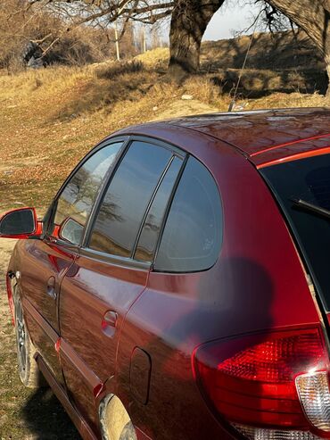 Kia: Kia Rio: 2004 г., 1.5 л, Механика, Бензин, Универсал — 6