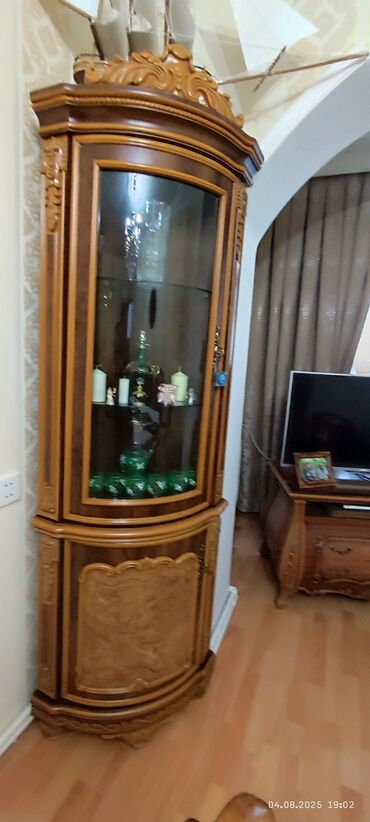 куплю раскладушку бу: Açılan, 1 qapı Künc dolab, Bufet