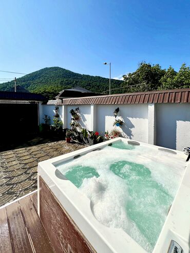 Günlük kirayə evlər: 120 kv. m, 3 otaqlı, Kanalizasiya, Kombi, Qaz -da lalafo.az — 4 Günlük kirayə evlər: 120 kv. m, 3 otaqlı, Kanalizasiya, Kombi, Qaz — 4