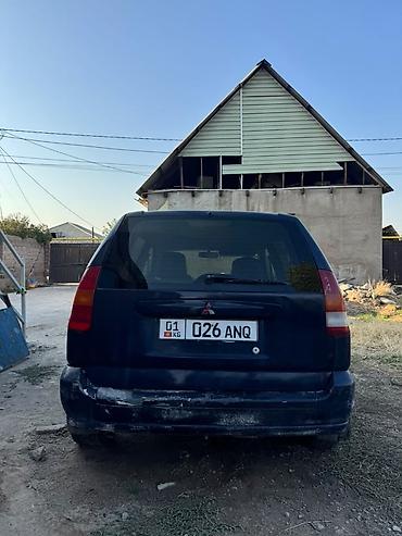 авто накидки: Продаётся компактный пятидверный хэтчбек/универсал тёмно‑синего цвета — 5