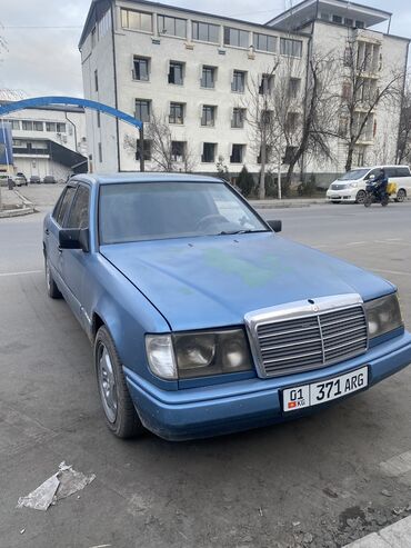 пасса: Mercedes-Benz W124: 1988 г., 2.3 л, Механика, Бензин, Седан