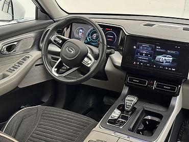 GAC: GAC GS8, 7‑местный кроссовер/внедорожник Кузов и дизайн: - Эффектная — 10