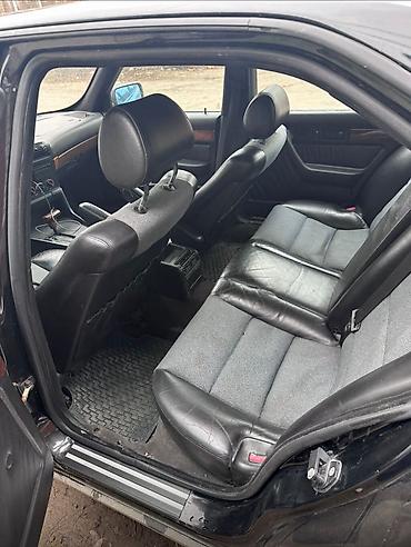 BMW: BMW 5 series: 1992 г., 4.4 л, Автомат, Бензин, Седан — 11