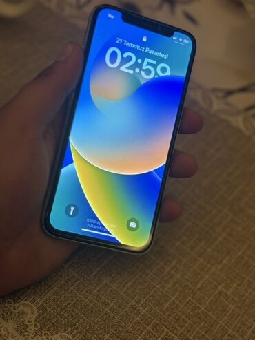 аккумулятор б у: IPhone X, 64 ГБ, White Titanium, Битый
