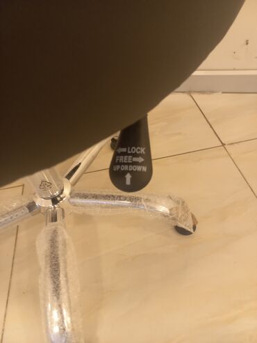 Salon, tibbi kreslolar: Yeni, Saş kəsimi kreslosu — 10