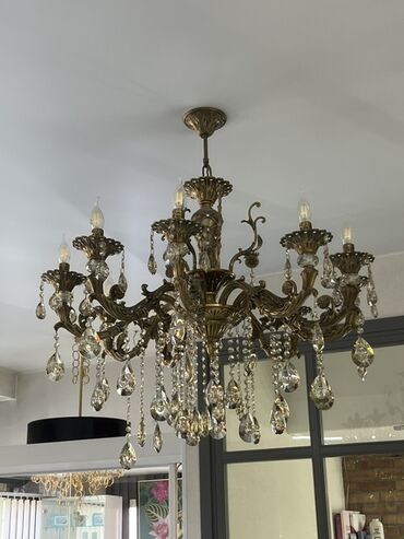 Мойки и раковины: Продается!!!! Распродают Салон по стоимости )можете звонить или писать — 30