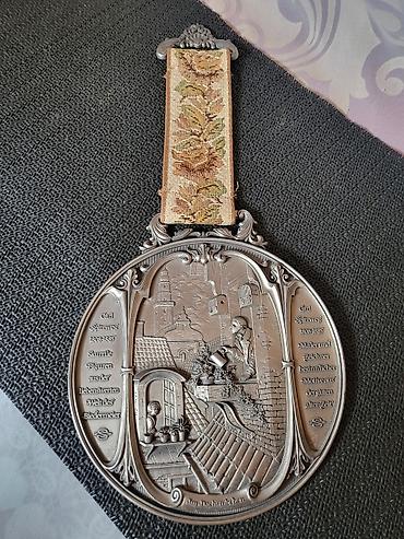 Ostali antikviteti: Zidna plaketa Zinn,kalaj Carl Spitzweg iz 70ih.godina. Nemacka — 14