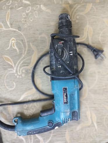 фрезер makita: Makita elektrik perforatoru. islekdi ela vezyetdedi — 2