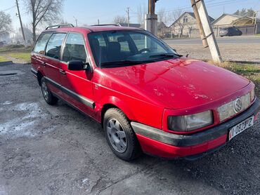 Volkswagen: Volkswagen Passat: 1991 г., 1.8 л, Механика, Бензин, Универсал