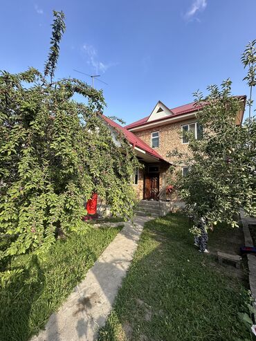 дом в ивановка: Дом, 220 м², 6 комнат, Агентство недвижимости, Косметический ремонт