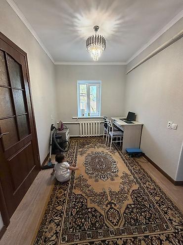 osh hostel: Продаётся уютный 5-комнатный дом площадью 100 м² в верхней части г — 7