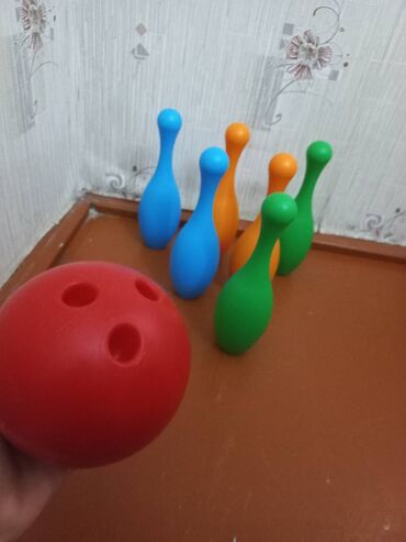 oyuncaq dəmir tapanca: Bowling oyuncağı