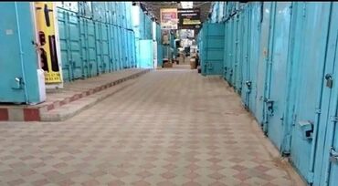 дом с землёй: Продаю контейнер 20тн на рынке Дордой "Мурас Спорт" 5проход с