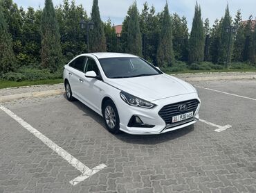 Hyundai: Hyundai Sonata: 2017 г., 2 л, Автомат, Газ, Седан