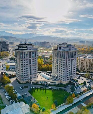 коммерческое помещение аренда: Сдаю Офис, 100 м², В жилом комплексе, 1 линия