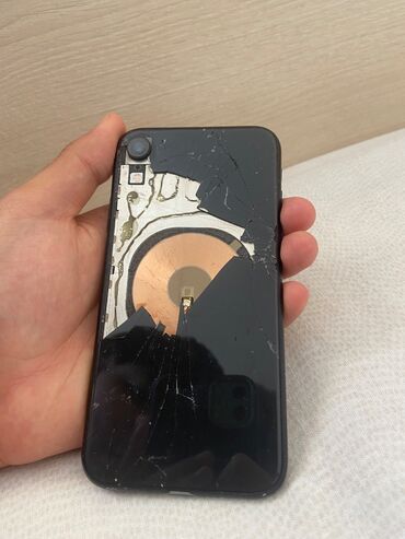 купить макбук эйр бу: IPhone Xr, Колдонулган, 128 ГБ, Кара, Каптама, 75 %