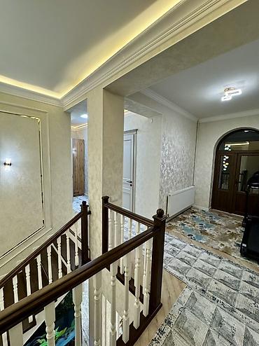 Долгосрочная аренда домов: 200 м², 8 комнат, Евроремонт, Лоджия, Парковка — 15