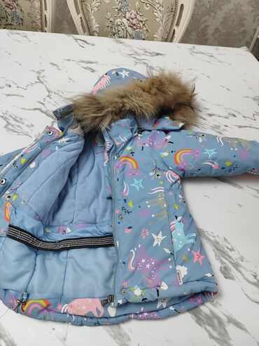 детская куртка зимняя: Продаётся детская куртка зимняя 92 см подойдёт на два три года!!!!!!!!