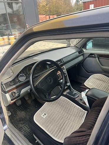 7 1: Mercedes-Benz W124: 1994 г., 2 л, Механика, Бензин, Седан — 8
