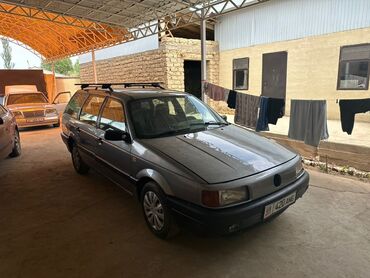 терано 1: Volkswagen Passat: 1990 г., 1.8 л, Механика, Газ, Универсал