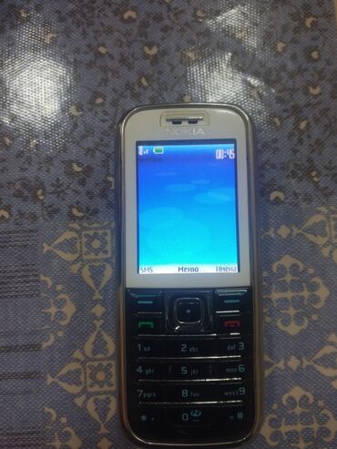 телефон fly era energy 2: Nokia 6220 Classic, цвет - Белый, Кнопочный