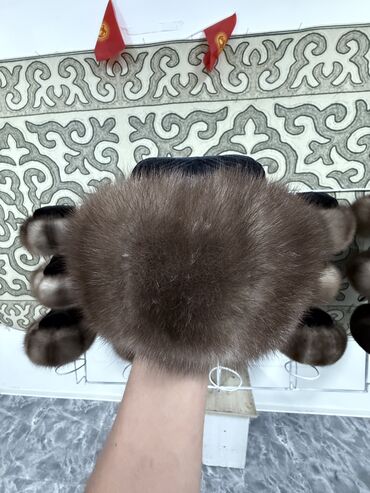 Головные уборы: Норка тебетейдин түрлөлү, суусар тебетейдин түрлөрү,тумактын түрлөрү — 30